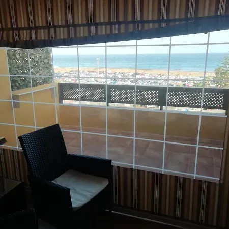 Marivilloso Atico A Pie De Playa En El Centro Neuralgico Del Puerto De La Cruz Appartement *
